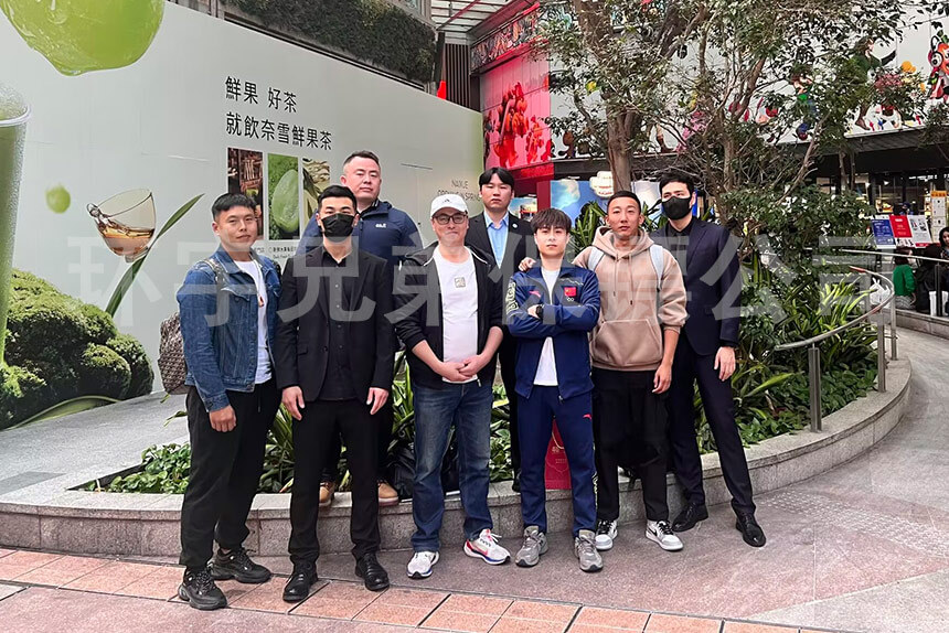 出國(guó)旅游雇傭保鏢陪同保護(hù)安全 一周需要多少錢(qián)？